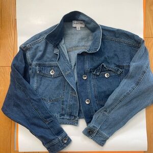 Women's Cropped Jean Jacket